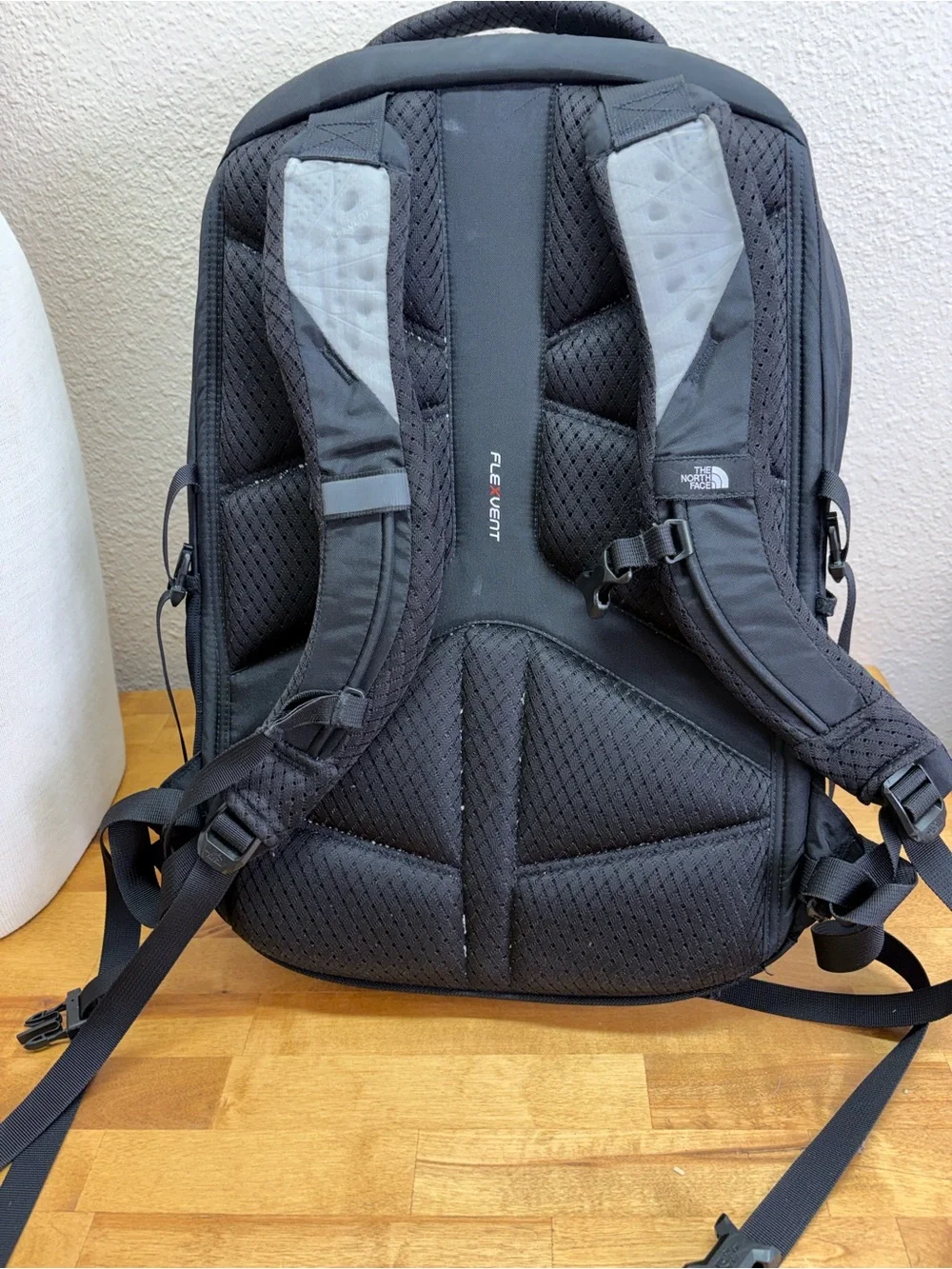 The North Face Borealis Backpack Black Blue FlexVent Laptop School Travel 28L